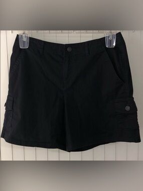 PETITE SOPHISTICATE Black Stretch Cargo Shorts Cute Comfy Size 6P